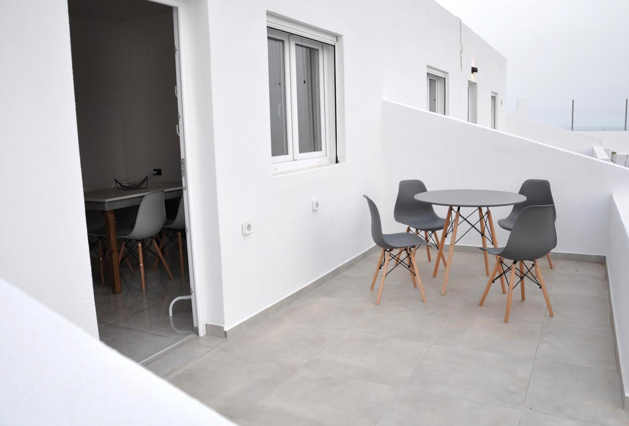 Calma Eco Houses Sunset View Emporio  Extérieur photo