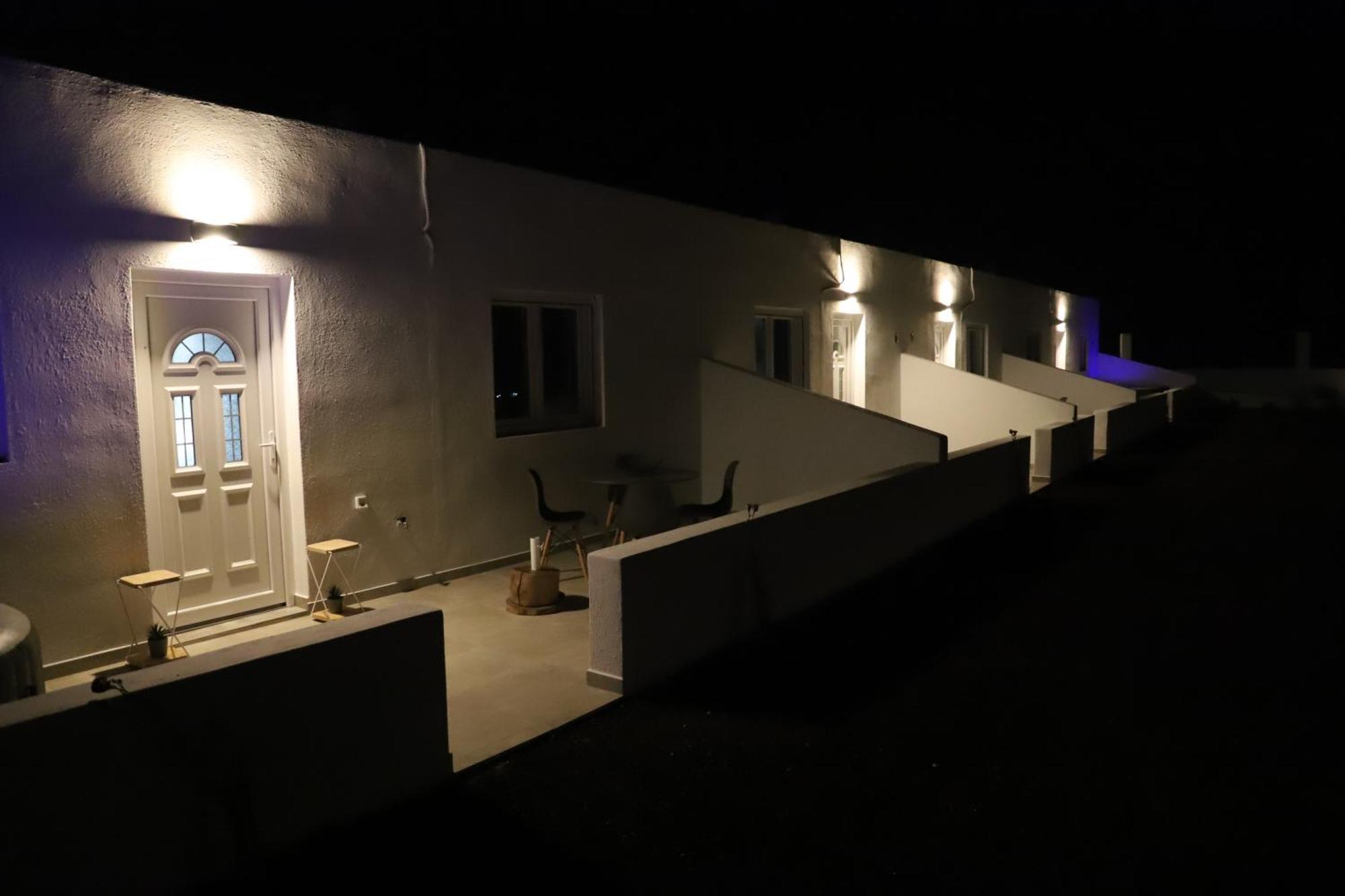 Calma Eco Houses Sunset View Emporio  Extérieur photo