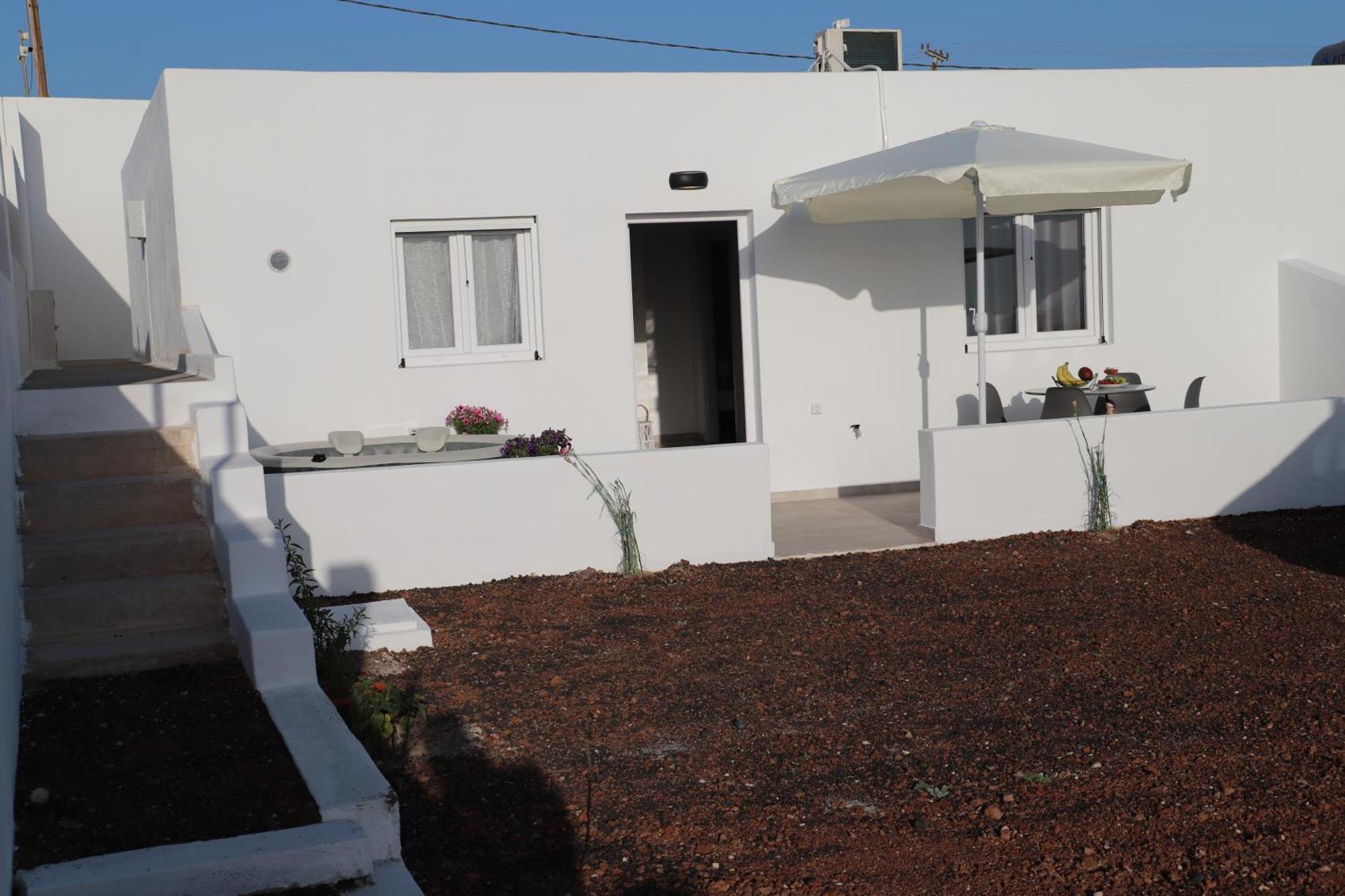 Calma Eco Houses Sunset View Emporio  Extérieur photo