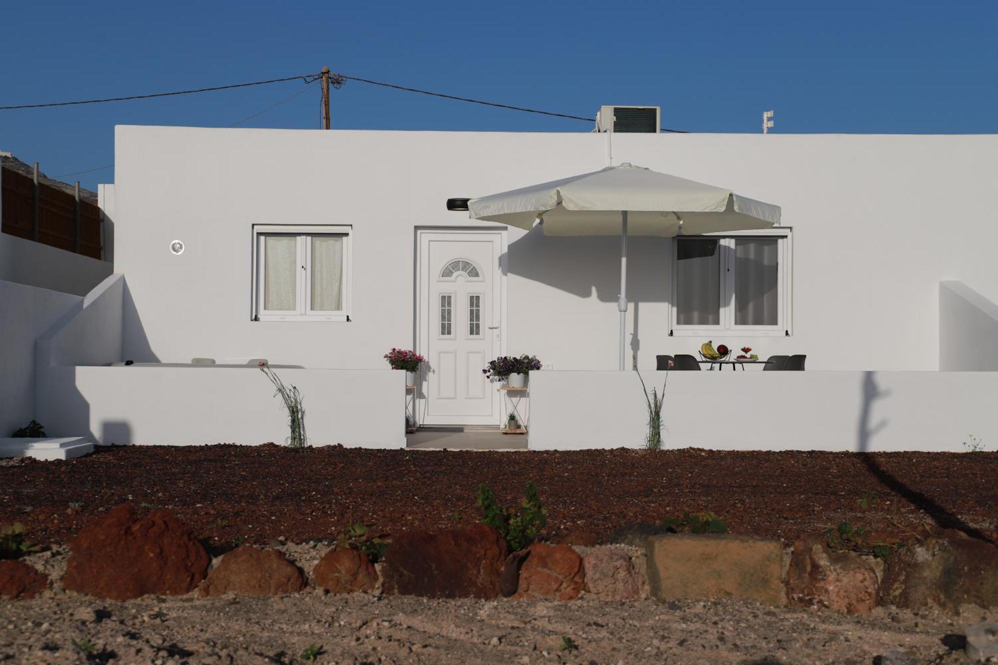 Calma Eco Houses Sunset View Emporio  Extérieur photo